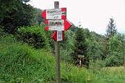 61 Crocevia di sentieri al Passo Barbata (1312 m)